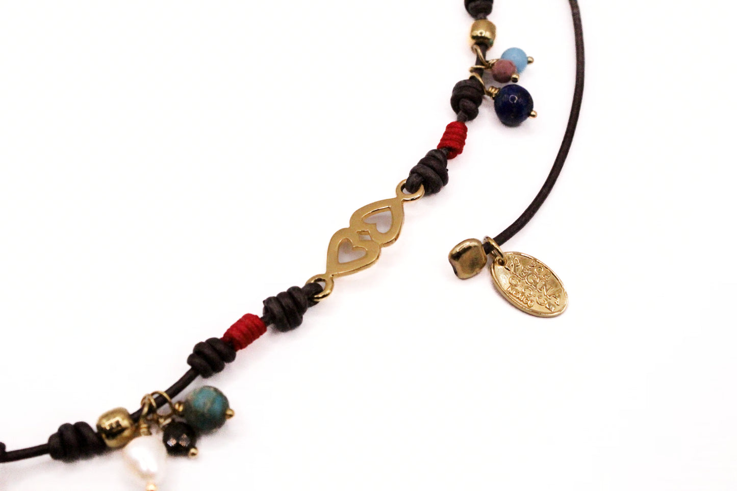 Collar Cuero con Aplicaciones y Corazón