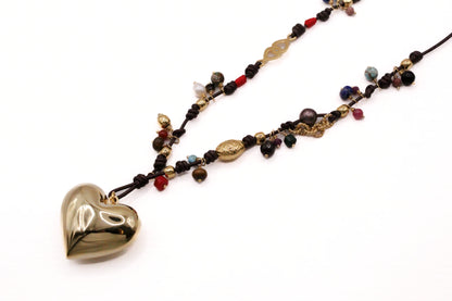 Collar Cuero con Aplicaciones y Corazón