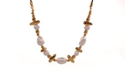 Collar Cuero y Perlas