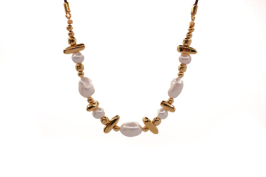 Collar Cuero y Perlas
