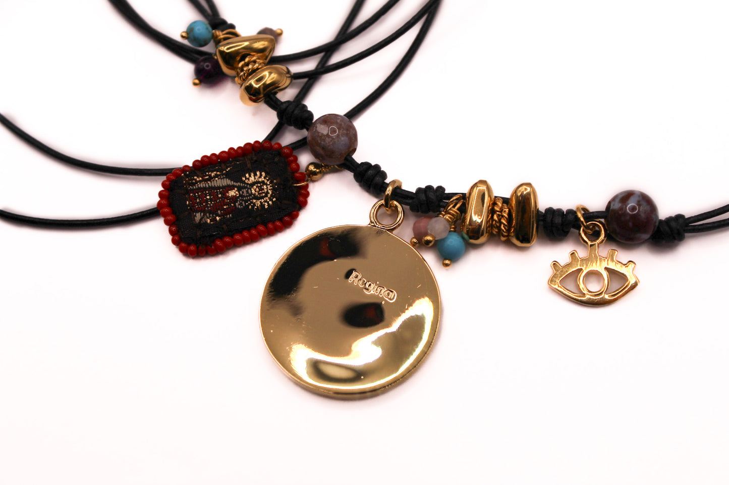 Collar Cuero Escapulario con Dije OM
