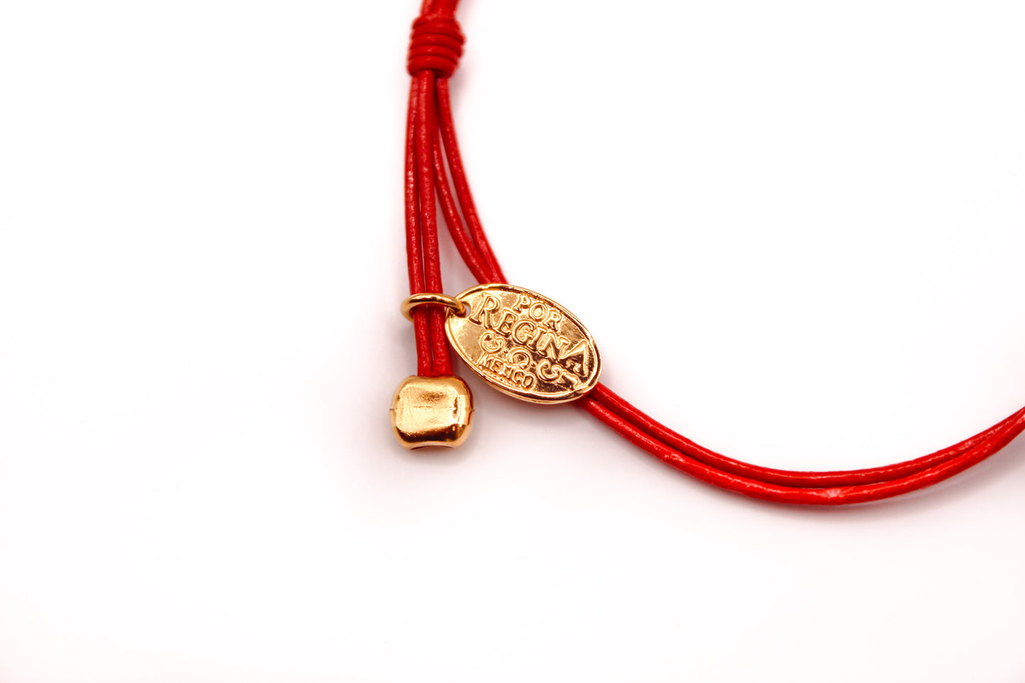 Pulsera Cuero Rojo con Aplicaciones y Mano de Fátima