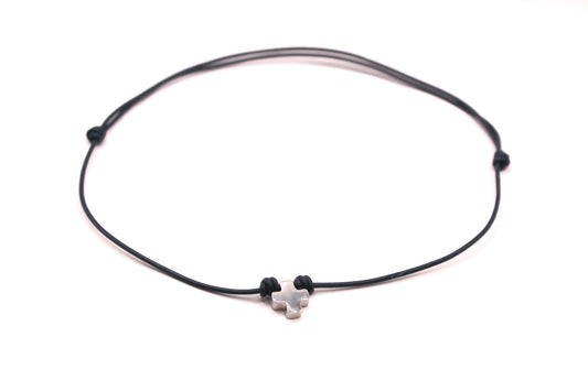 Collar Cuero Azul con Cruz Grande