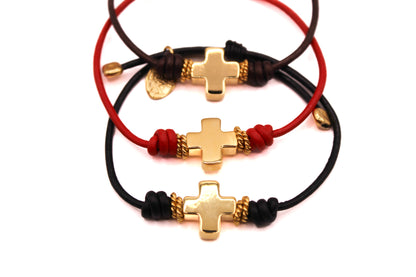 Pulsera Cuero Cruz y Cadena