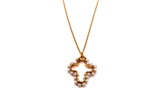 Collar Cruz de Perlas