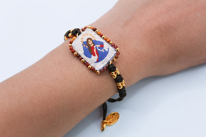 Pulsera Cuero con Escapulario Virgen Desatanudos