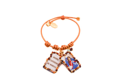 Pulsera Cuero Bronce con Escapulario Virgen Desatanudos